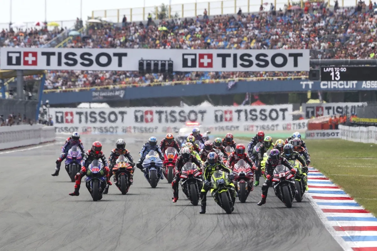 Aprilia Dominasi Pole Position di Kualifikasi GP Belanda - sumber: (motorsport)