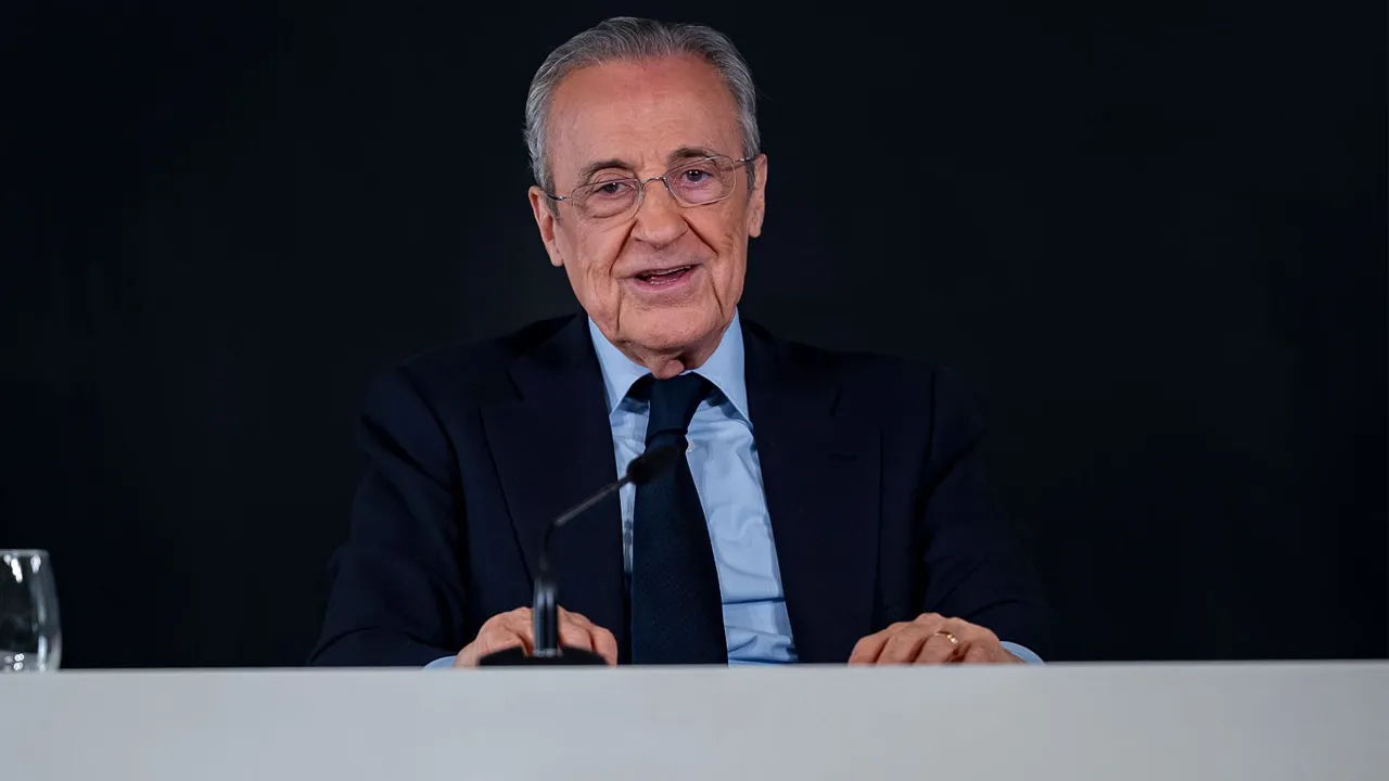 Florentino Perez Sudah Punya Rencana Cadangan Jika Gagal Rekrut Olise