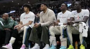 Heat Rekrut Giannis, Keluarga Antetokounmpo Tak Ikut Serta