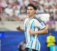 Javier Saviola Percaya Barcelona Jadi Tujuan Ideal Bagi Julian Alvarez