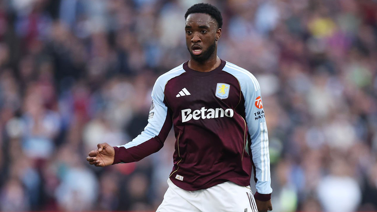 Lamare Bogarde Siap Tinggalkan Aston Villa, Dua Klub Mengintai