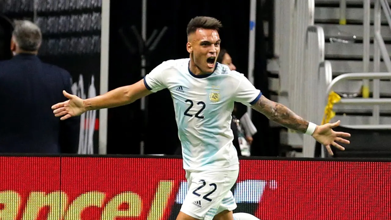 Lautaro Martinez Cetak Gol di Piala Dunia, Scaloni: Kami Senang untuknya