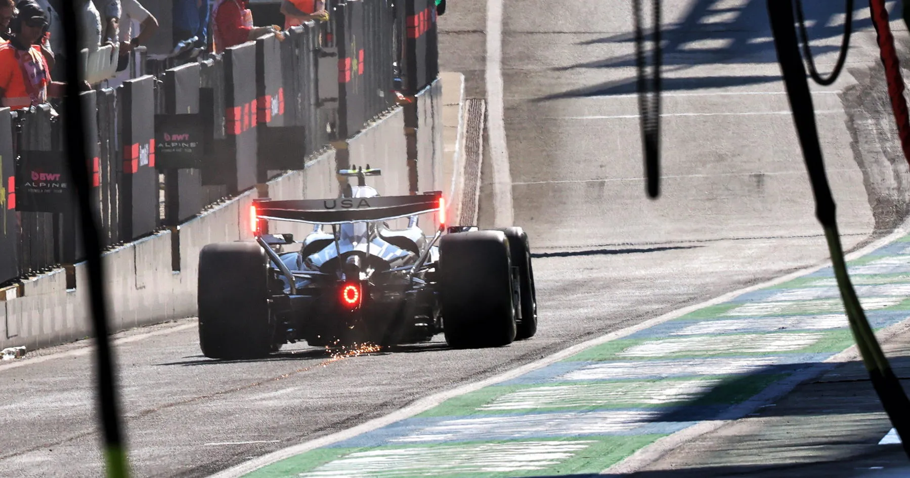Pembalap F1 Hadapi Risiko Strategi Ban di GP Austria - sumber: (racingnews365)