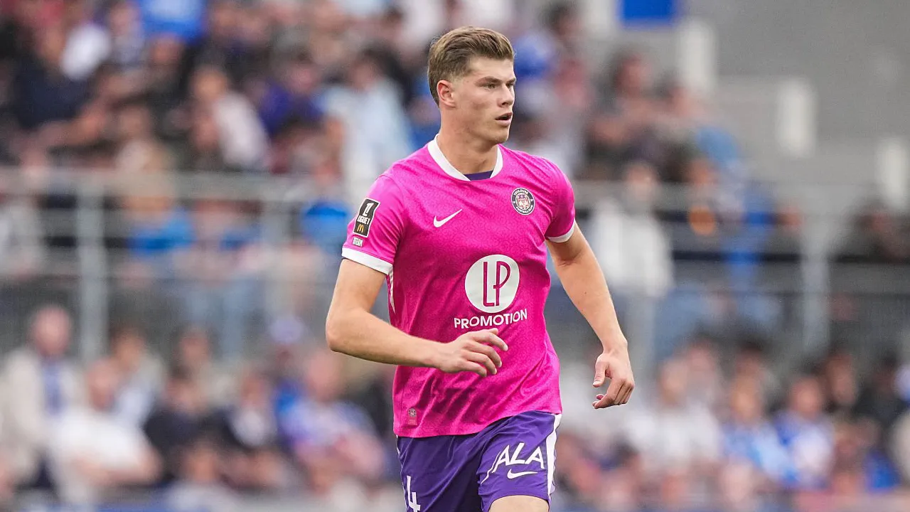 Charlie Cresswell.