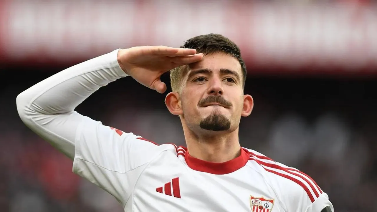 Bek Sevilla ditawarkan pada Lazio