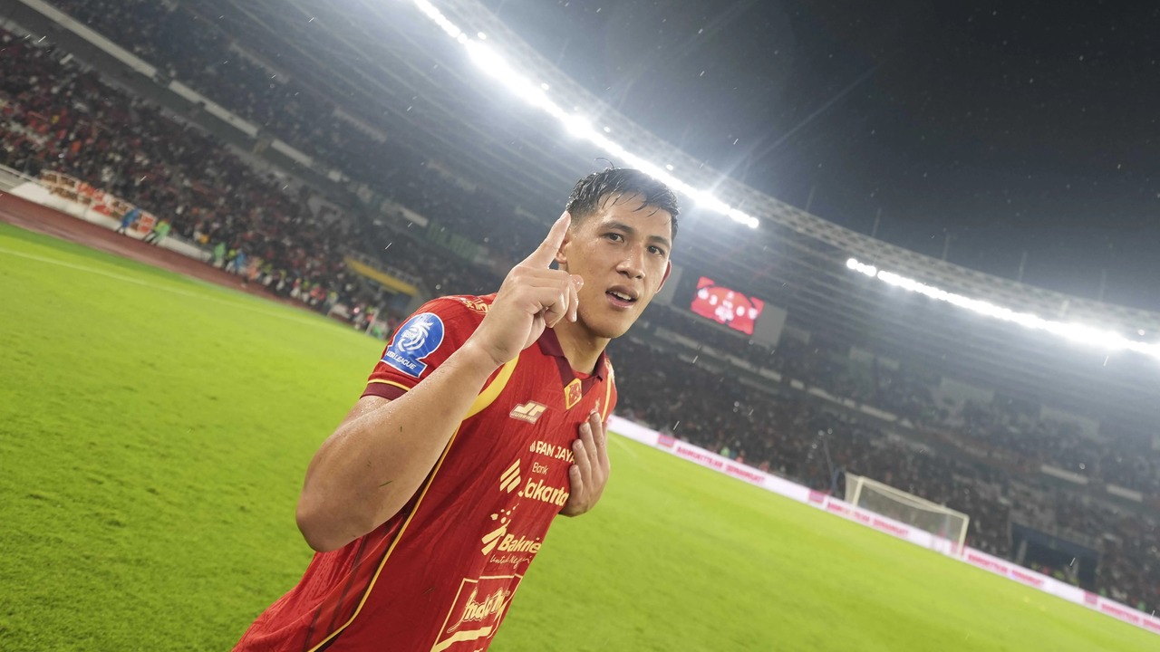 Eksel Runtukahu Lanjutkan Pengabdian Bersama Persija Jakarta