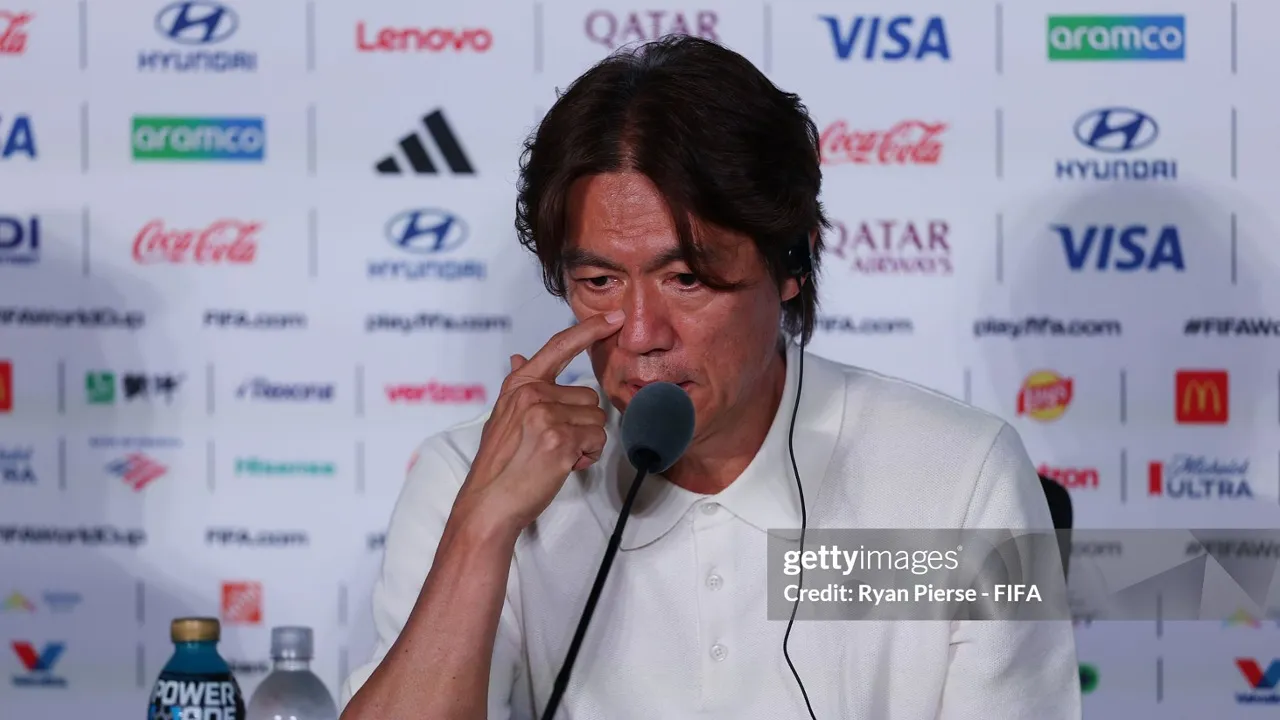 Hong Myung-bo akhiri masa jabatannya bersama Korea Selatan
