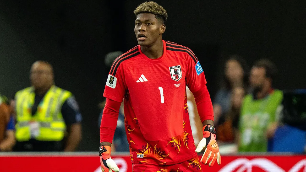 Zion Suzuki.