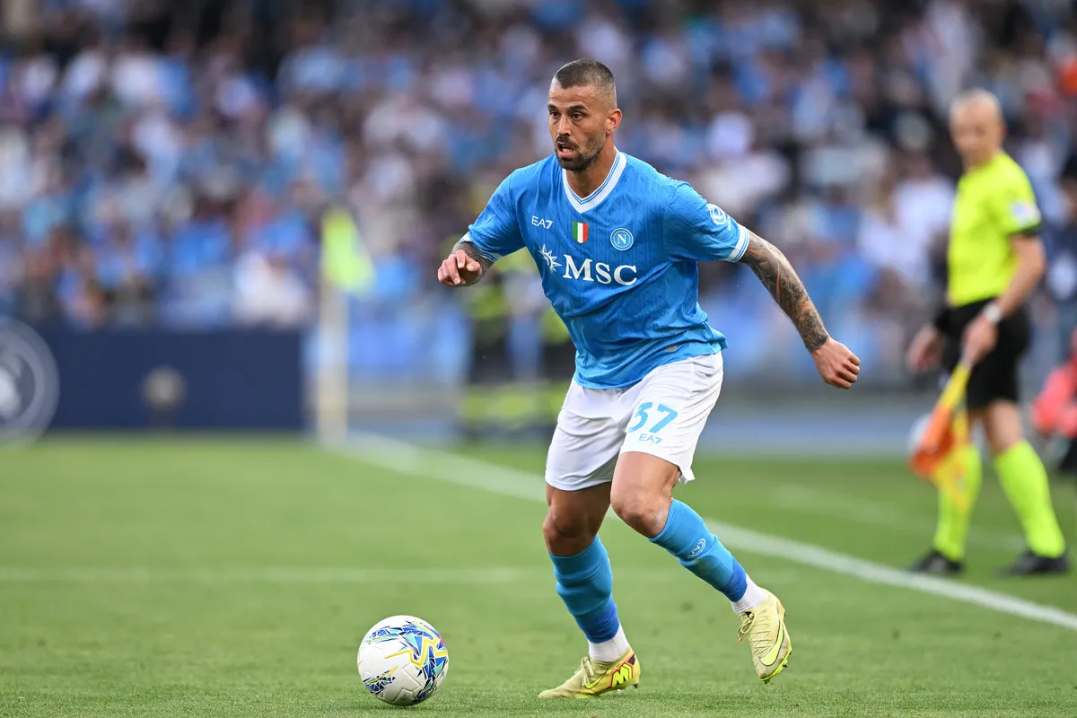 Leonardo Spinazzola Perpanjang Kontrak di Napoli hingga 2028 - sumber: (footballitalia)