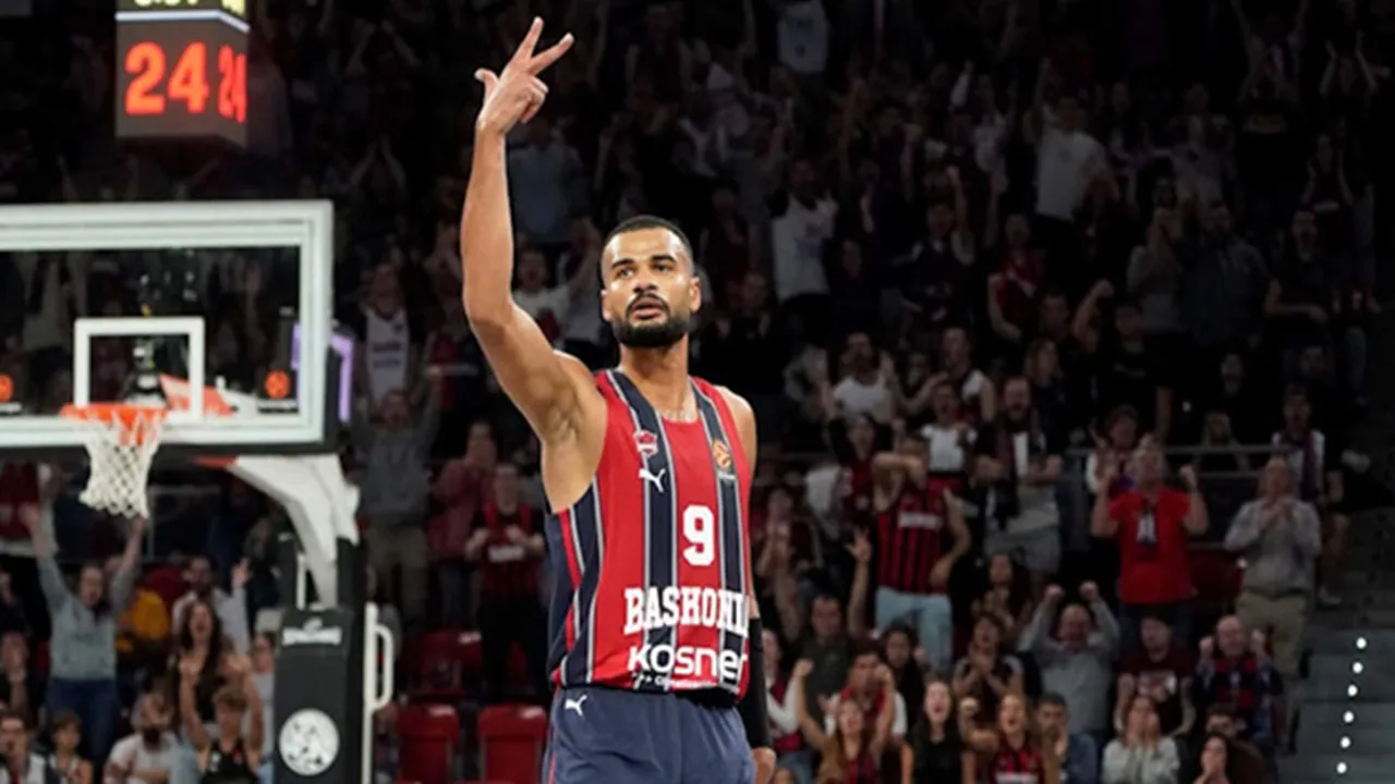 Real Madrid Mengincar Timothe Luwawu-Cabarrot dan David DeJulius