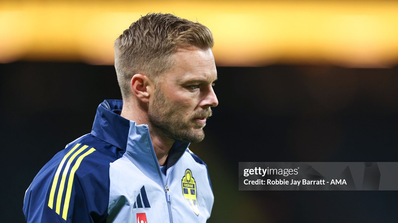 Sebastian Larsson Yakin Swedia Bisa Kejutkan Prancis