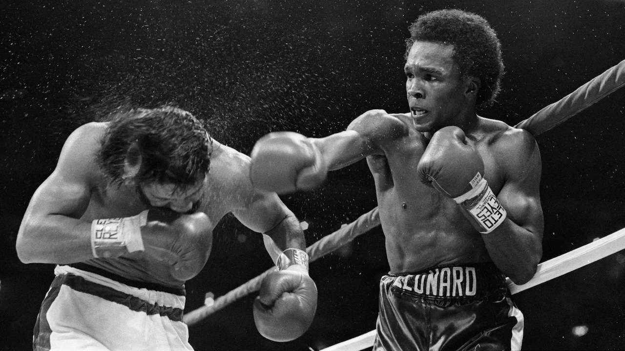 Sugar Ray Leonard Ungkap Lawan yang Lebih Ditakuti daripada Mike Tyson