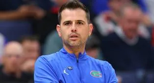 Todd Golden Tolak Tawaran Jadi Pelatih Michigan