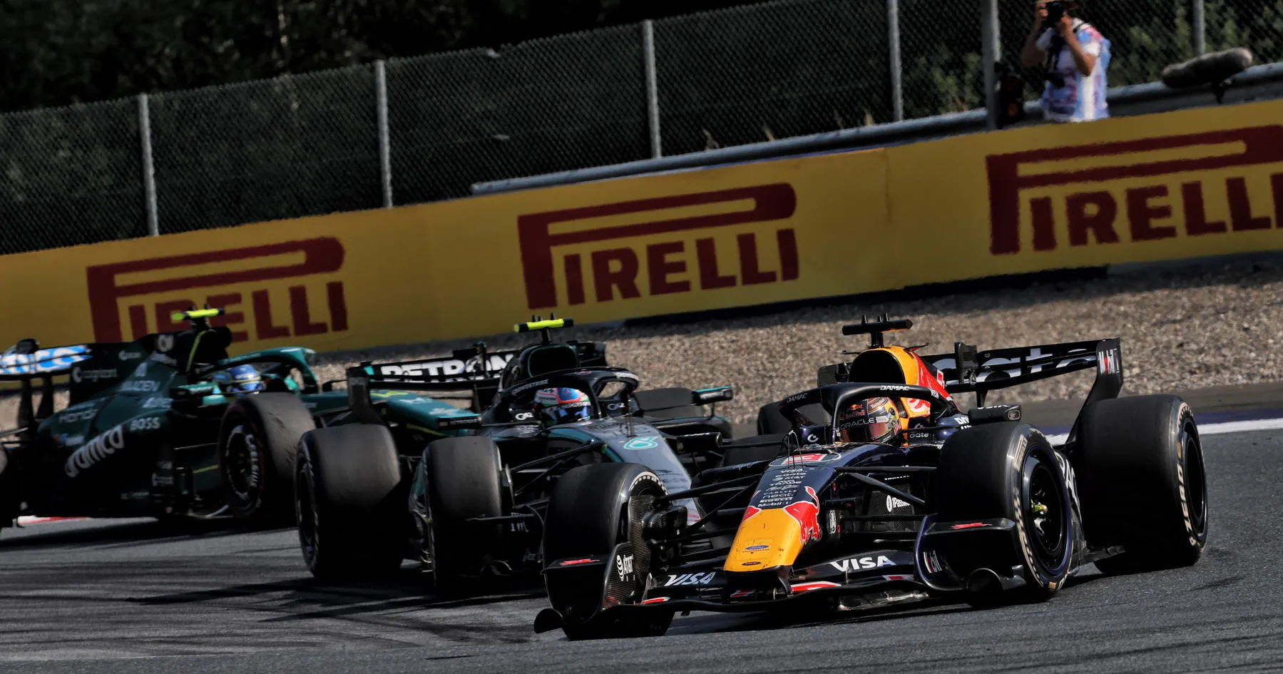 Verstappen Keluhkan Masalah Red Bull Meski Bangkit di GP Austria - sumber: (racingnews365)