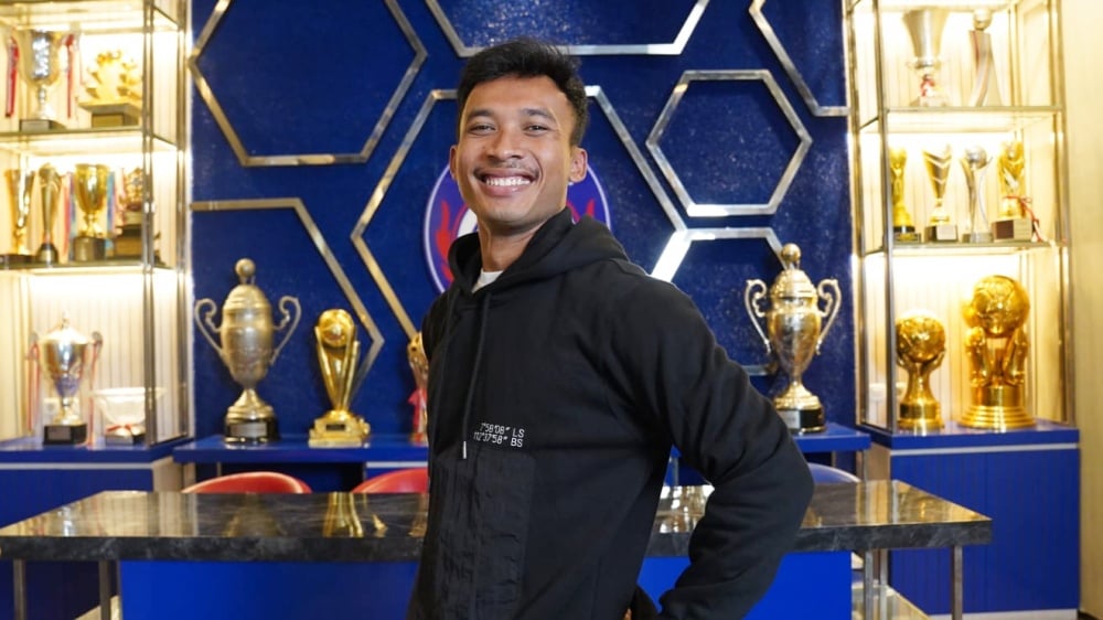 Arema FC Rekrut Robi Darwis Sebagai Aset Masa Depan