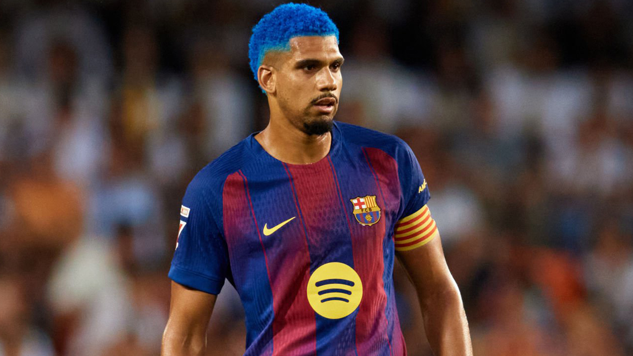 Barcelona Tetap Jadi Prioritas, Ronald Araujo Tegaskan Ingin Bertahan