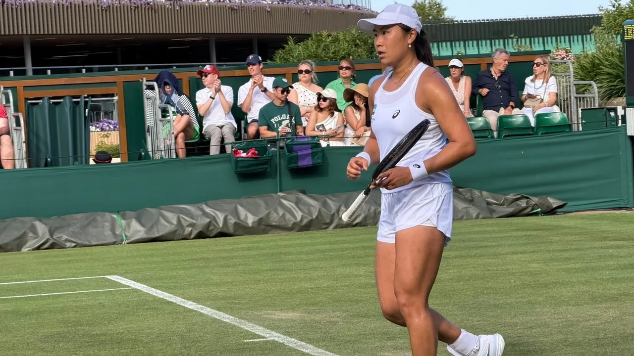 Hasil Wimbledon: Janice Tjen Kejutkan Leylah Annie Fernandez