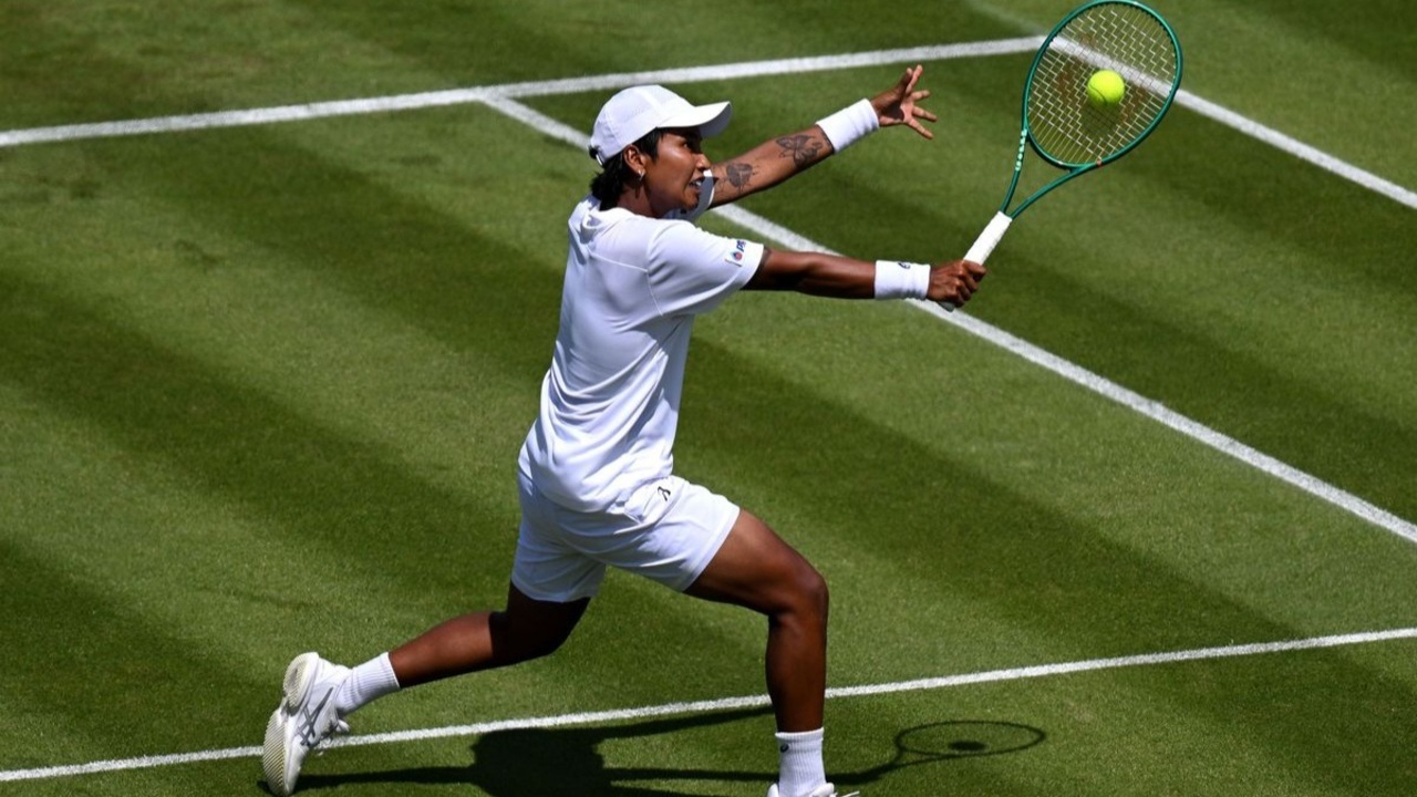 Hasil Wimbledon: Mananchaya Sawangkaew Buyarkan Rencana Maja Chwalinska