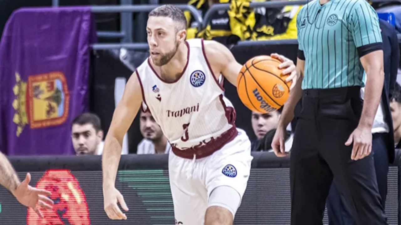 Jordan Ford Resmi Bertahan dengan Tim Basket Jerman