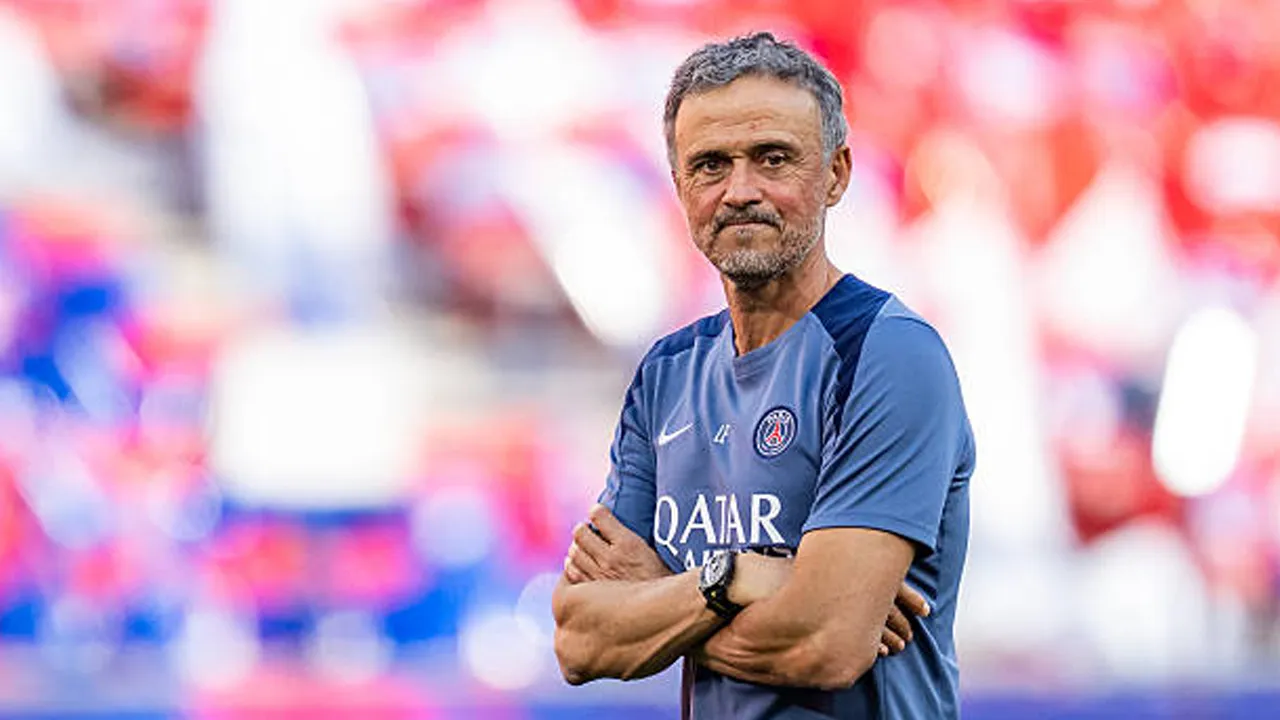 Luis Enrique Sosok yang Tepat, Gervinho Dorong Yan Diomande Gabung PSG