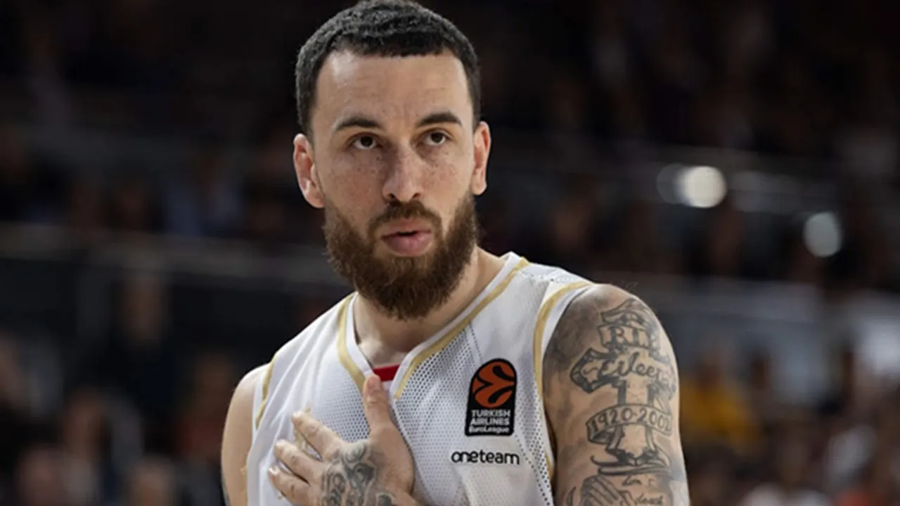 Mike James Putuskan untuk Tinggalkan AS Monaco