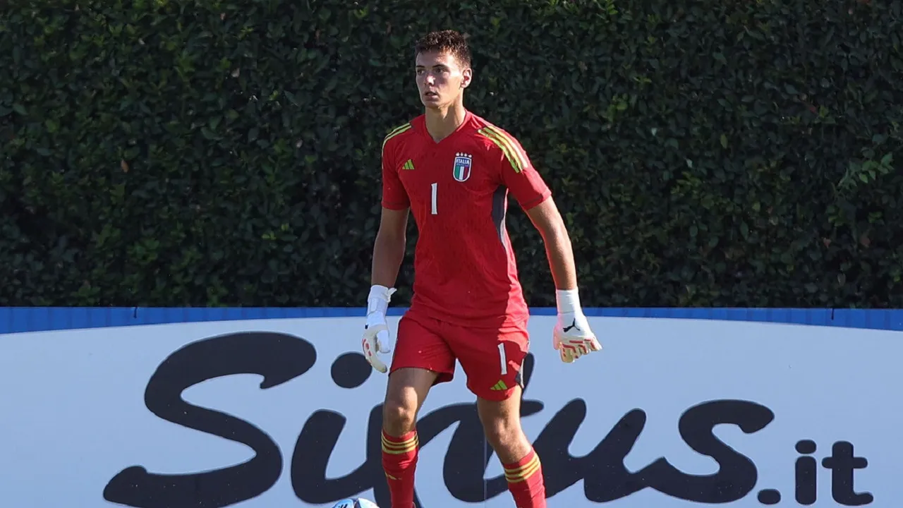 Tidak Dapat Kepastian Karir Bikin Alessandro Longoni Tinggalkan Milan