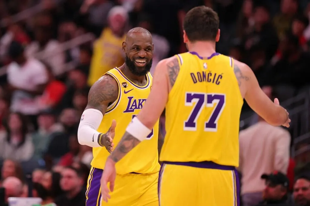 Doncic Kenang Kebersamaan Singkatnya Bersama LeBron - sumber: (mainbasket)