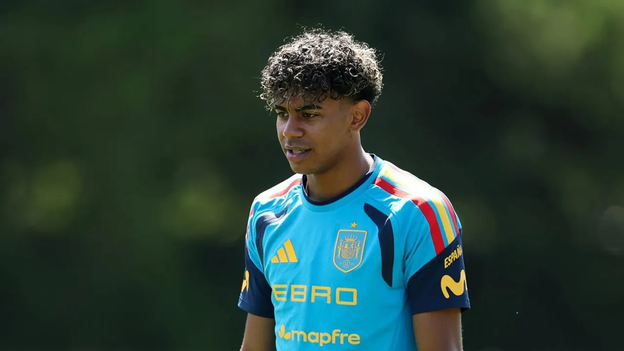 Lamine Yamal Membahas Rencana Transfer Barcelona
