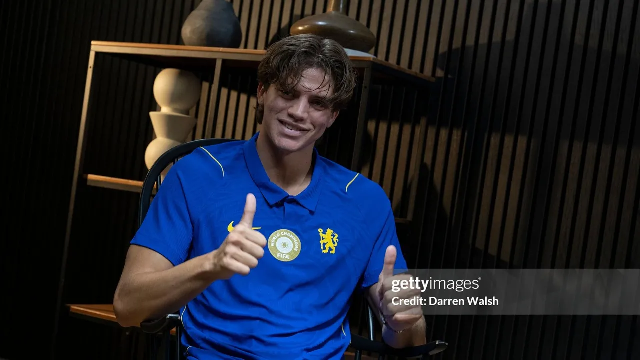 Marco Palestra Resmi Gabung Chelsea, Teken Kontrak hingga 2033