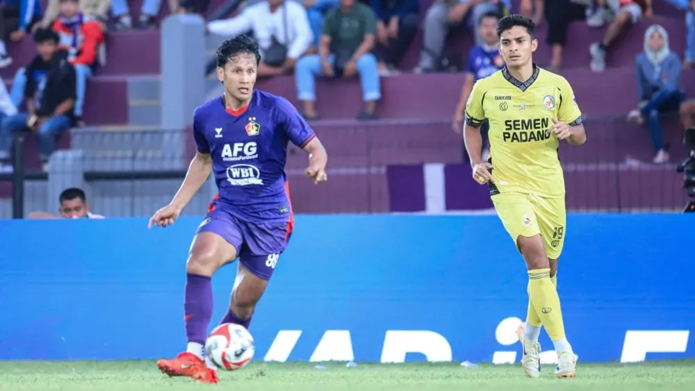 Perpisahan Yandi Sofyan dan Irkham Mila dengan Persik: Perubahan Besar Jelang Musim Baru - sumber: (ileagueid)