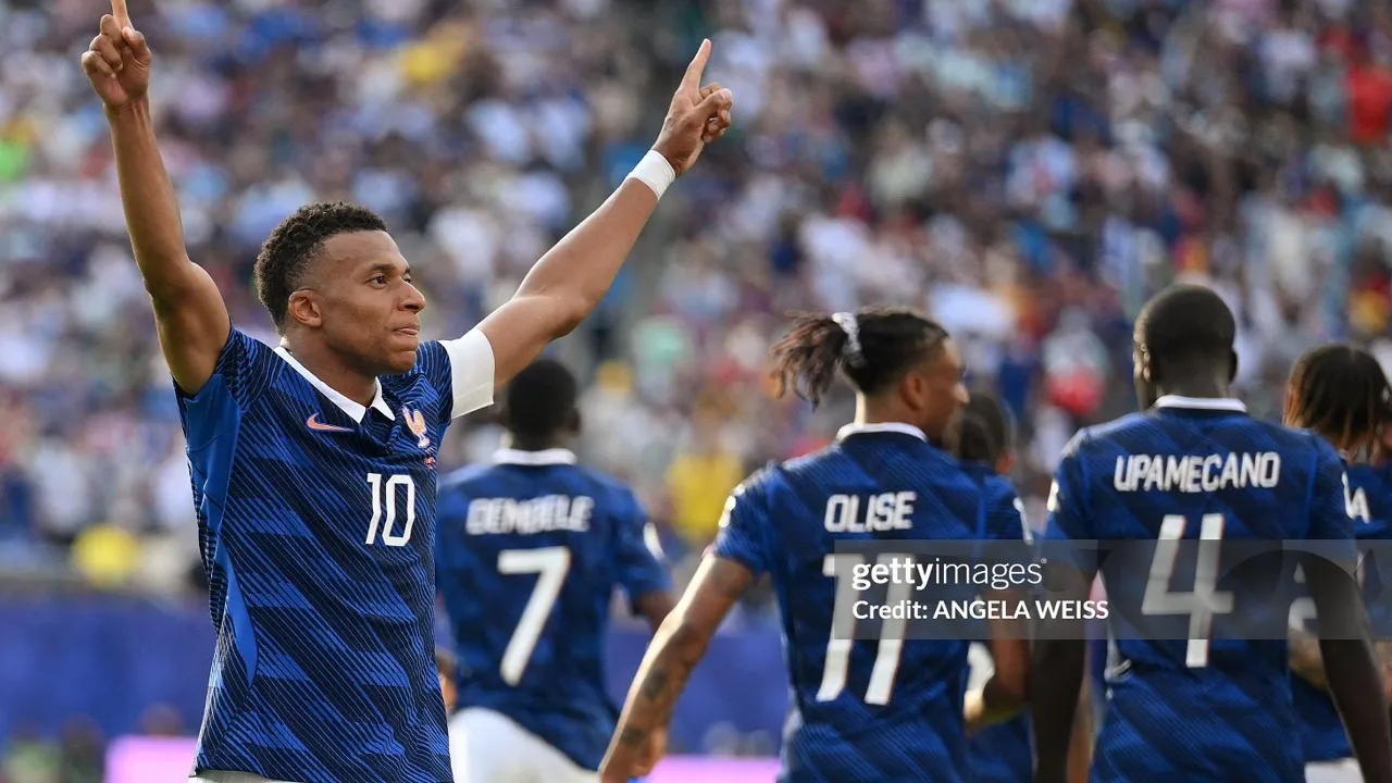 Prancis 3-0 Swedia: Mbappe Bawa Les Bleus Melaju Mulus ke Babak 16 Besar