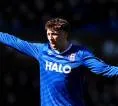 Southampton Gigit Jari, Rangers Capai Kesepakatan Rekrut Dan Neil