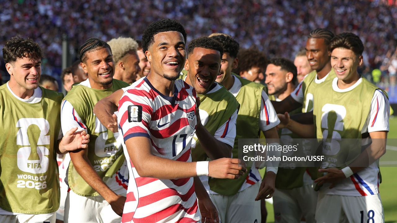 Amerika Serikat 2-0 Bosnia: Tuan Rumah Lolos Dramatis
