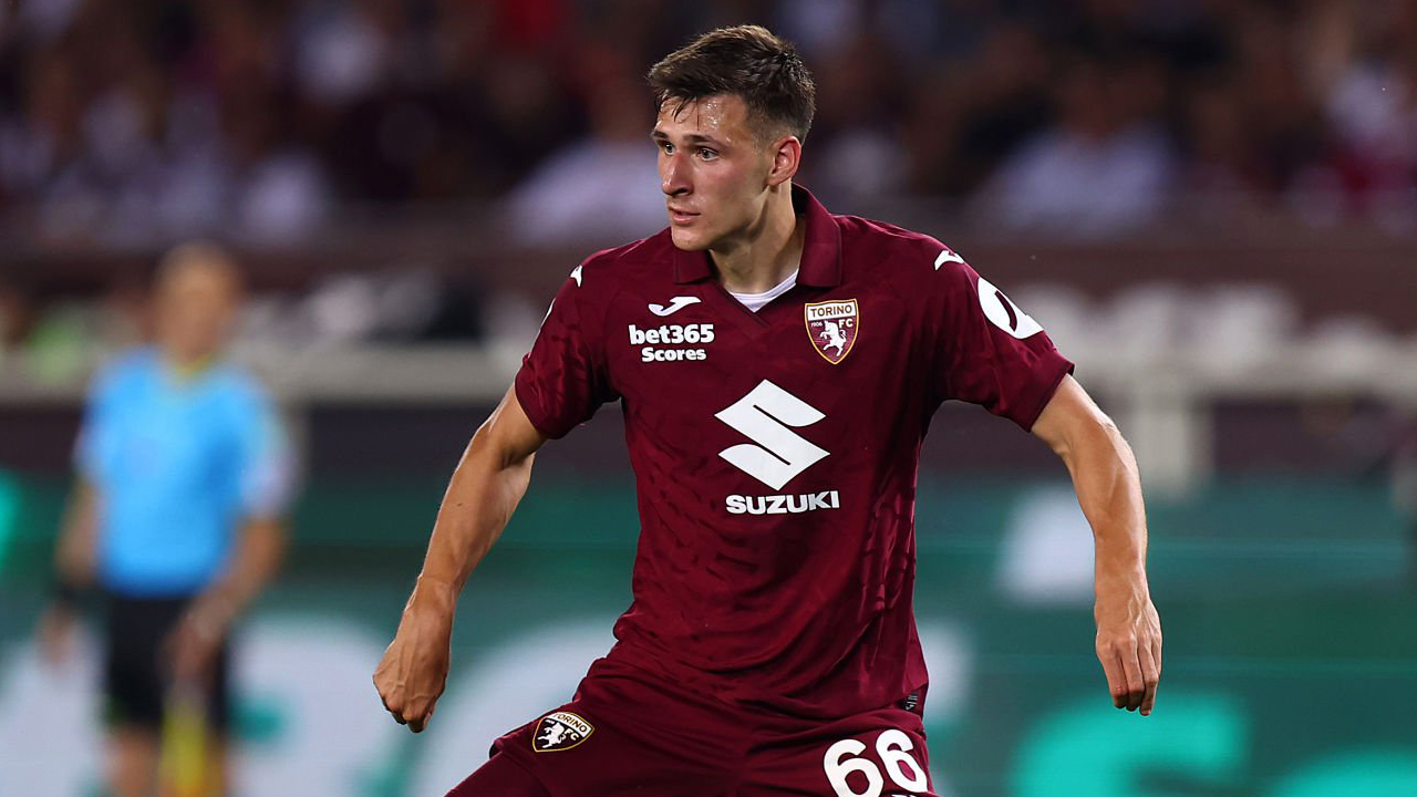 Celtic Bidik Gvidas Gineitis sebagai Pengganti Arne Engels