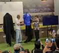 Dikontrak Setahun, Persib Resmi Rekrut Winger Luka Menalo