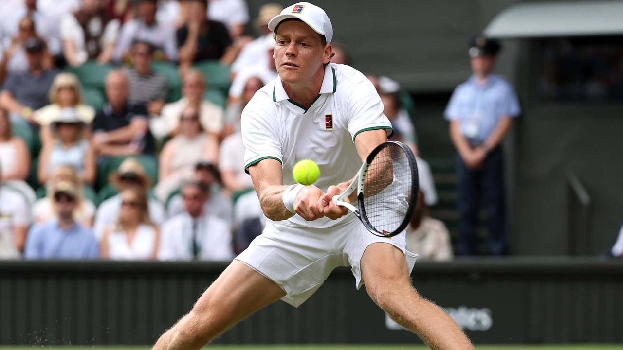Hasil Wimbledon: Jannik Sinner Hindari Drama Babak Kedua