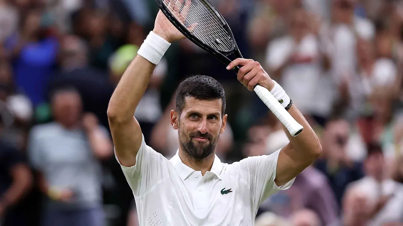 Hasil Wimbledon: Novak Djokovic Paksa Stefanos Tsitsipas Angkat Kaki Dari London