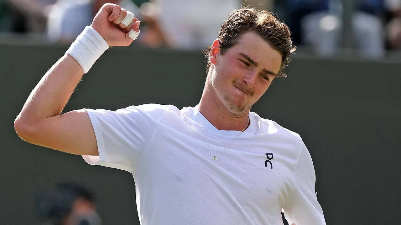 Hasil Wimbledon: Tampil Perkasa, Joao Fonseca Meluncur Ke Babak Ketiga
