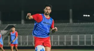Ini Rekam Jejak Sandy Walsh, Bek Baru Milik Persib Bandung