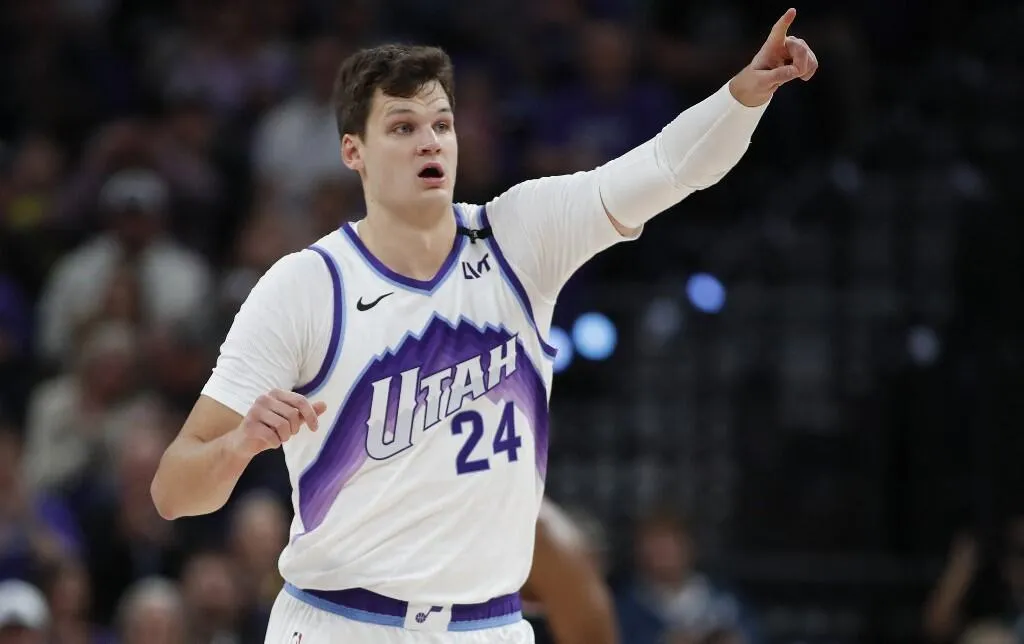 Lakers Bangun Era Baru Tanpa LeBron dengan Rekrutan Anyar - sumber: (mainbasket)