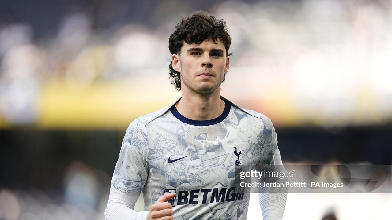 Newcastle United Tetap Bidik Archie Gray usai Penolakan Tottenham