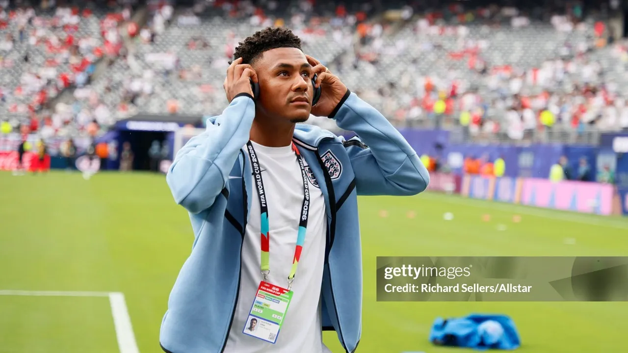 Ollie Watkins Masuk Target Fenerbahce dari Aston Villa