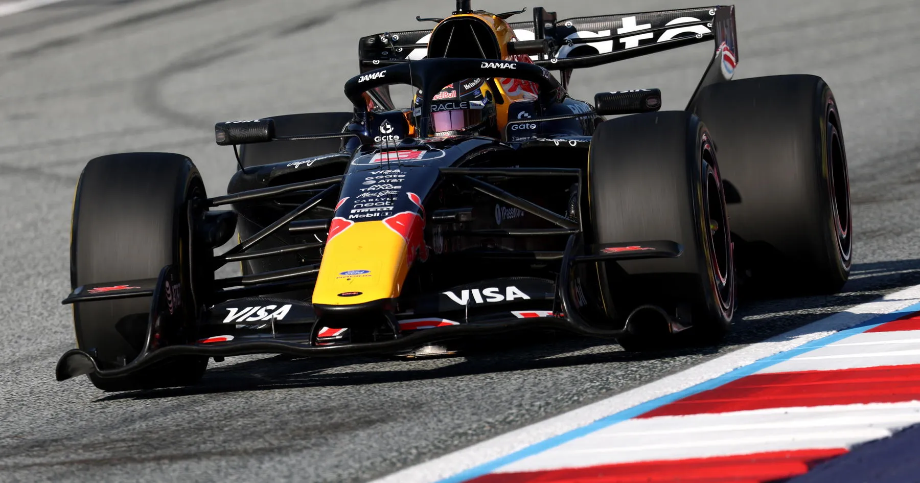 Red Bull Hadapi Risiko Usai Putusan FIA - sumber: (racingnews365)