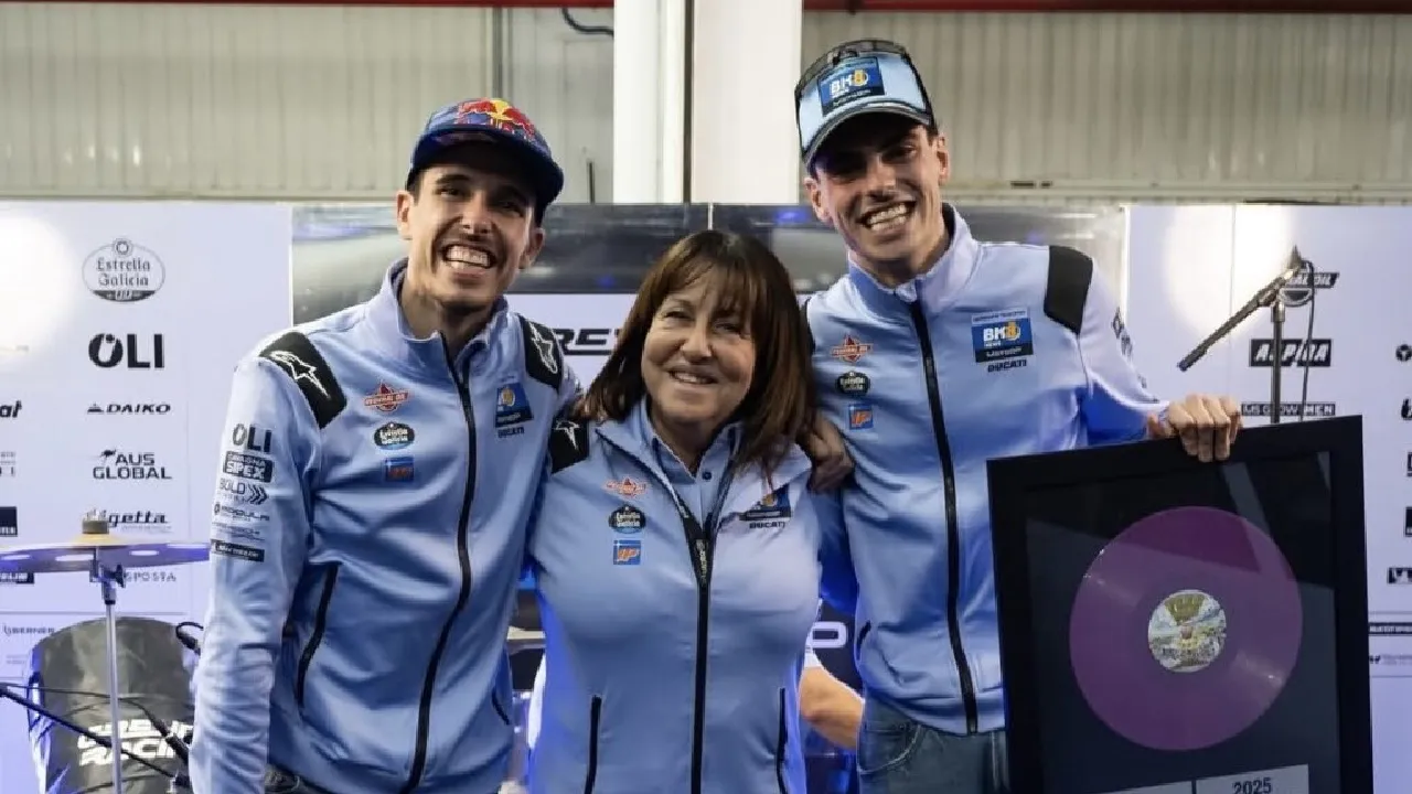 Bos Gresini, Nadia Padovani bersama Alex Marquez dan Fermin Aldeguer.