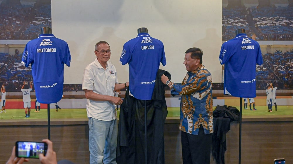 Sandy Walsh Resmi Bergabung dengan Persib Bandung