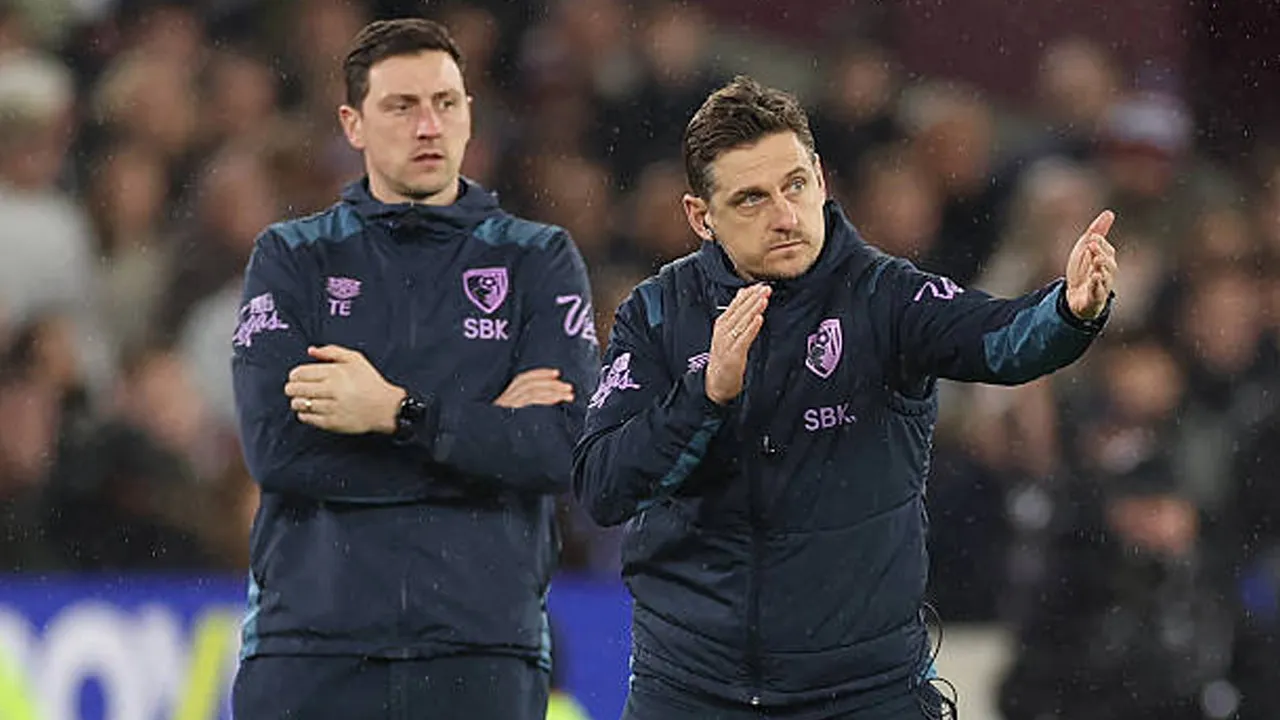 Tommy Elphick dan Shaun Cooper Resmi Tinggalkan Bournemouth