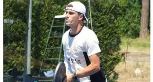 Luiz Gonzalez Kejar Rekor Gelar Sepanjang Masa di FIP Silver Padel Chieti
