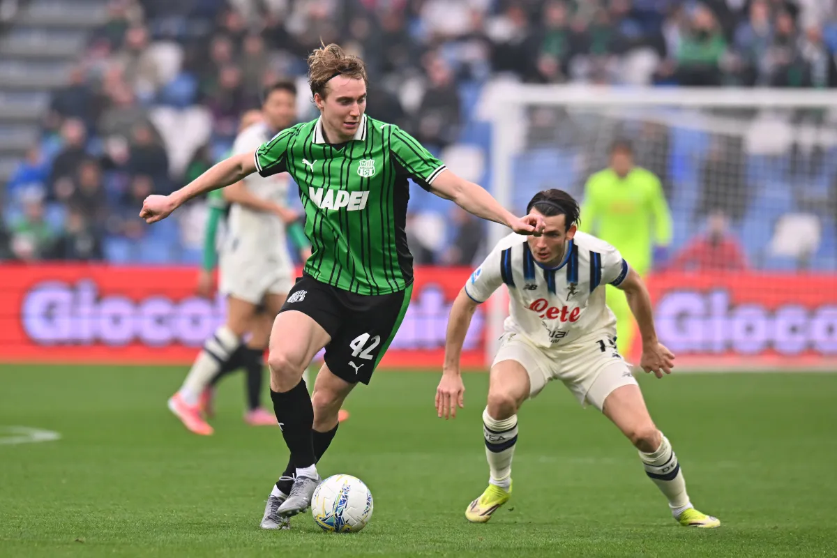 Fiorentina Siap Gaet Thorstvedt, Sassuolo Tetapkan Harga €15 Juta - sumber: (footballitalia)