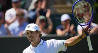 Hasil Wimbledon: Tampil Tanpa Ampun, Alex De Minaur Habisi Adrian Mannarino