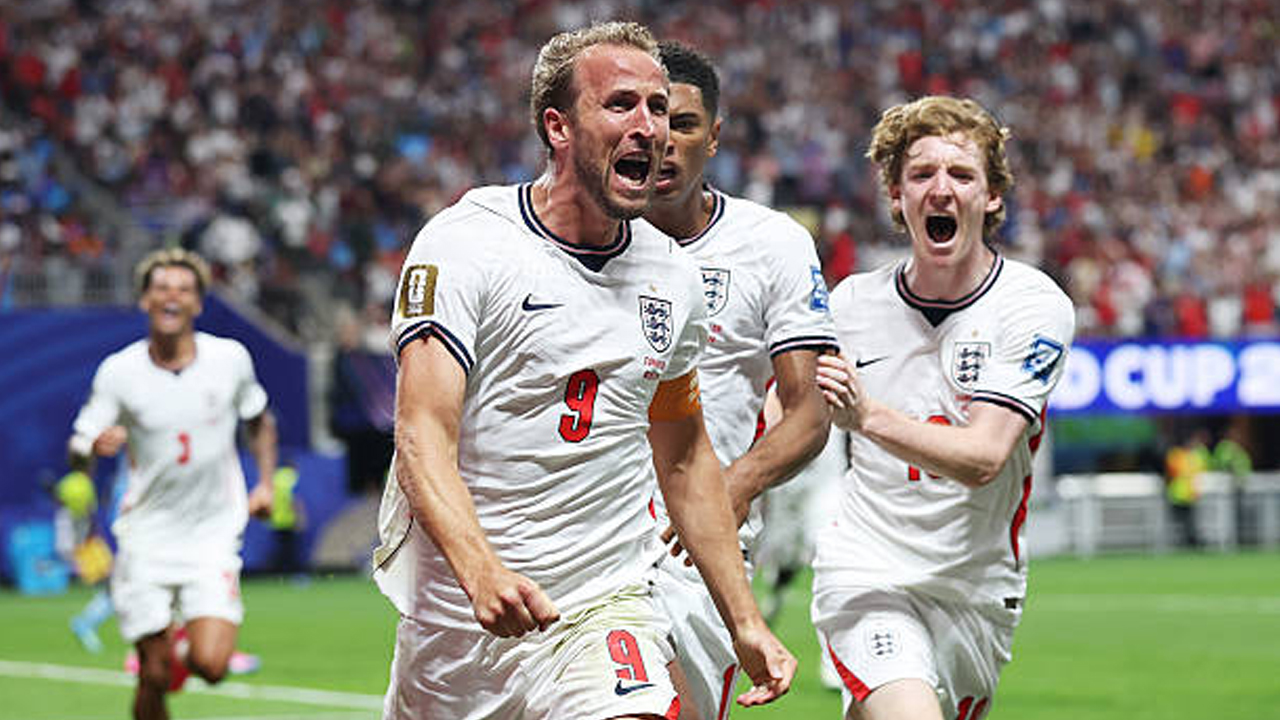Jadi Pahlawan Inggris, Anthony Gordon Sebut Harry Kane Setara Lionel Messi